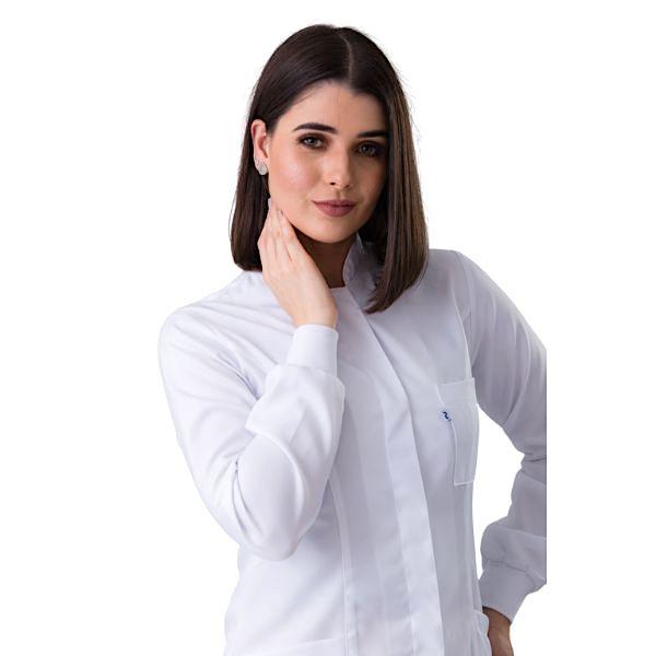 Jaleco Feminino Gabardine Branco Manga Longa Gola Padre Punho de Malha - Namastê - Dental Access